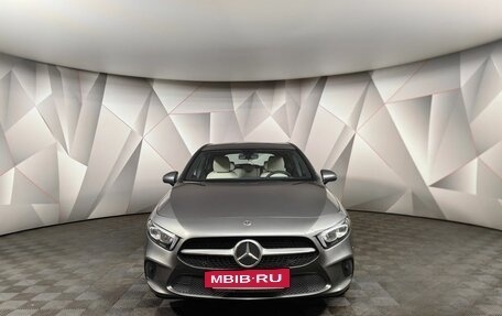 Mercedes-Benz A-Класс, 2018 год, 2 430 000 рублей, 7 фотография
