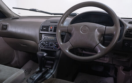 Nissan Sunny B15, 2000 год, 229 000 рублей, 9 фотография