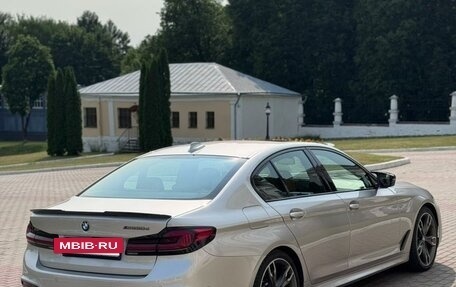 BMW 5 серия, 2018 год, 5 000 000 рублей, 8 фотография