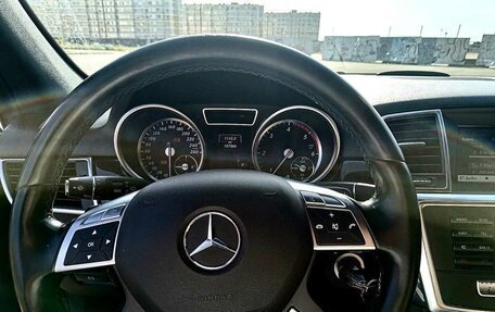 Mercedes-Benz M-Класс, 2013 год, 1 990 000 рублей, 6 фотография