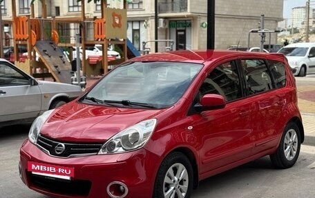 Nissan Note II рестайлинг, 2013 год, 815 000 рублей, 2 фотография