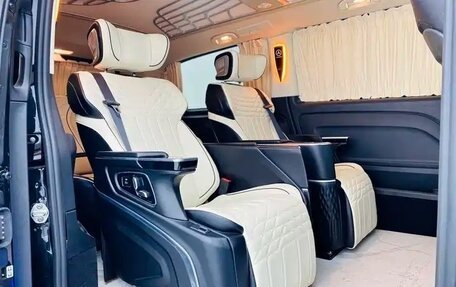 Mercedes-Benz V-Класс, 2021 год, 3 962 000 рублей, 15 фотография