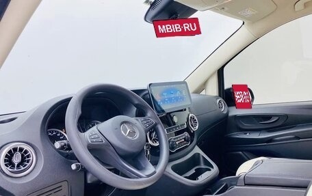Mercedes-Benz V-Класс, 2021 год, 3 962 000 рублей, 12 фотография