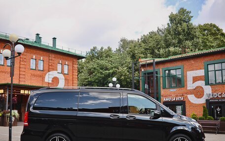 Mercedes-Benz V-Класс, 2018 год, 4 400 000 рублей, 4 фотография