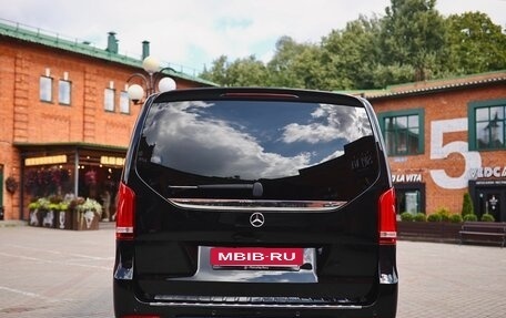 Mercedes-Benz V-Класс, 2018 год, 4 400 000 рублей, 6 фотография