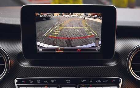 Mercedes-Benz V-Класс, 2018 год, 4 400 000 рублей, 24 фотография