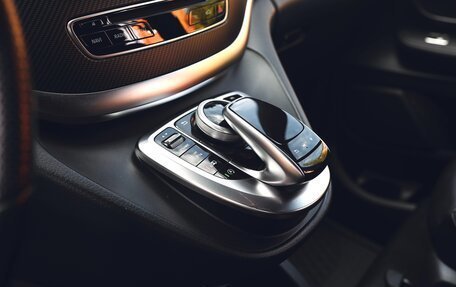 Mercedes-Benz V-Класс, 2018 год, 4 400 000 рублей, 26 фотография