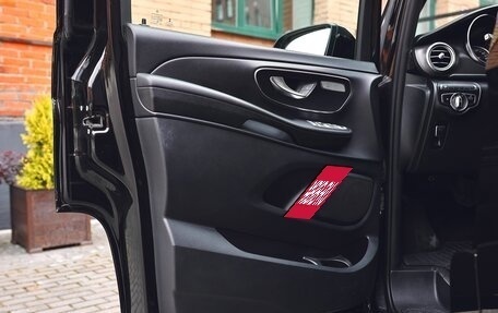 Mercedes-Benz V-Класс, 2018 год, 4 400 000 рублей, 11 фотография