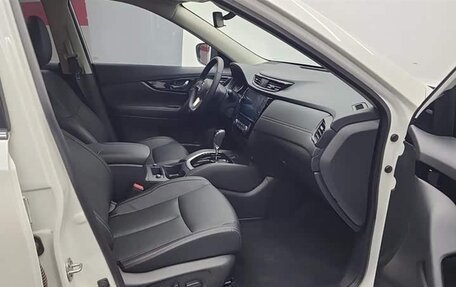 Nissan X-Trail, 2022 год, 2 100 000 рублей, 4 фотография