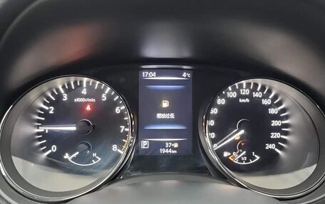 Nissan X-Trail, 2022 год, 2 100 000 рублей, 9 фотография