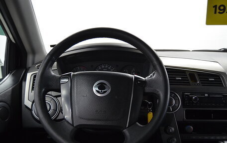 SsangYong Kyron I, 2012 год, 730 000 рублей, 16 фотография