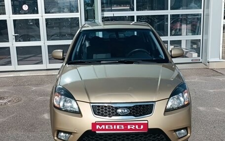 KIA Rio II, 2011 год, 650 000 рублей, 2 фотография
