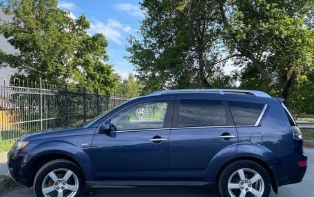 Mitsubishi Outlander III рестайлинг 3, 2008 год, 930 000 рублей, 4 фотография