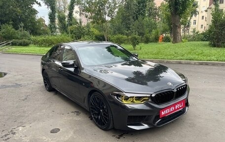 BMW 5 серия, 2019 год, 4 300 000 рублей, 6 фотография