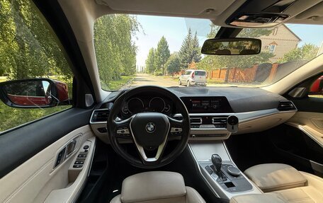 BMW 3 серия, 2019 год, 3 500 000 рублей, 20 фотография