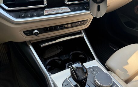 BMW 3 серия, 2019 год, 3 500 000 рублей, 24 фотография