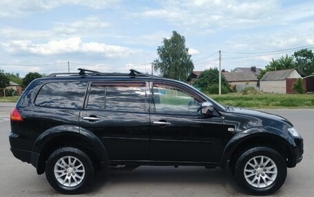 Mitsubishi Pajero Sport II рестайлинг, 2011 год, 1 390 000 рублей, 4 фотография
