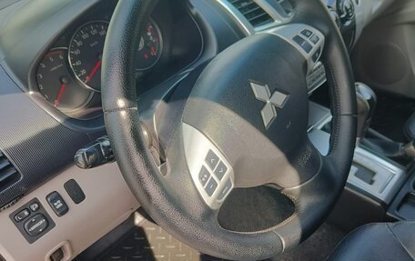 Mitsubishi Pajero Sport II рестайлинг, 2011 год, 1 390 000 рублей, 6 фотография