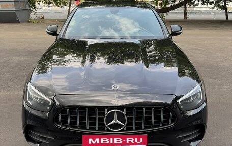 Mercedes-Benz E-Класс, 2020 год, 3 600 000 рублей, 7 фотография