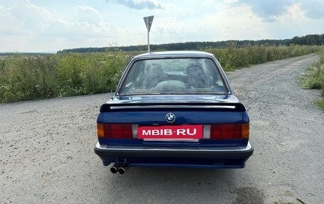 BMW 3 серия, 1986 год, 650 000 рублей, 8 фотография