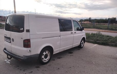 Volkswagen Transporter T5 рестайлинг, 2004 год, 680 000 рублей, 5 фотография