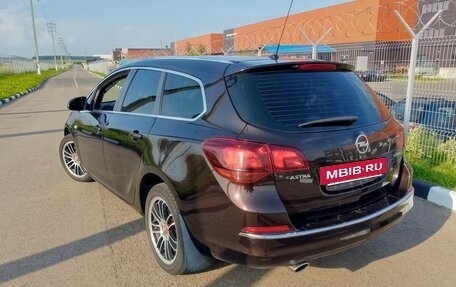 Opel Astra J, 2014 год, 789 000 рублей, 13 фотография