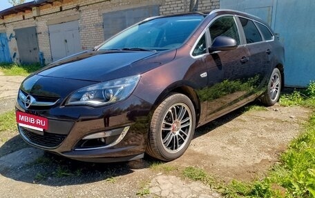 Opel Astra J, 2014 год, 789 000 рублей, 14 фотография