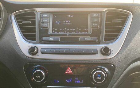 Hyundai Solaris II рестайлинг, 2018 год, 1 249 000 рублей, 18 фотография