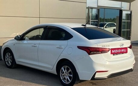 Hyundai Solaris II рестайлинг, 2018 год, 1 249 000 рублей, 8 фотография