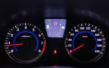 Hyundai Solaris II рестайлинг, 2014 год, 799 000 рублей, 16 фотография