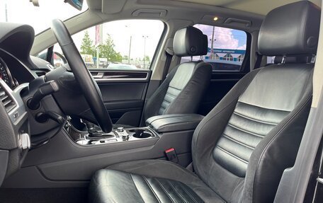 Volkswagen Touareg III, 2012 год, 1 498 500 рублей, 6 фотография