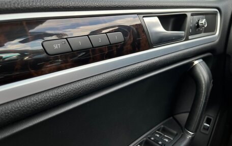 Volkswagen Touareg III, 2012 год, 1 498 500 рублей, 25 фотография