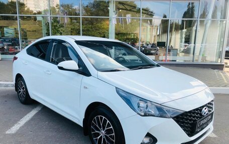 Hyundai Solaris II рестайлинг, 2020 год, 1 320 000 рублей, 3 фотография