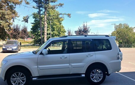 Mitsubishi Pajero IV, 2013 год, 2 880 000 рублей, 6 фотография
