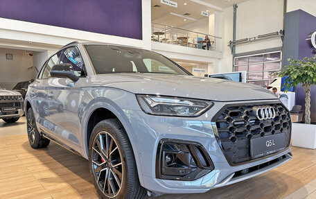 Audi Q5, 2025 год, 6 400 000 рублей, 26 фотография