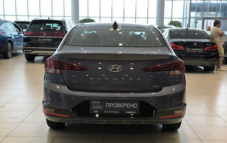 Hyundai Elantra VI рестайлинг, 2019 год, 1 799 000 рублей, 10 фотография