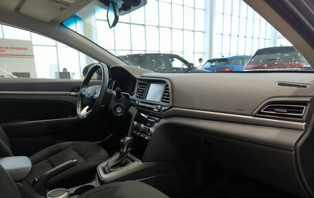 Hyundai Elantra VI рестайлинг, 2019 год, 1 799 000 рублей, 15 фотография