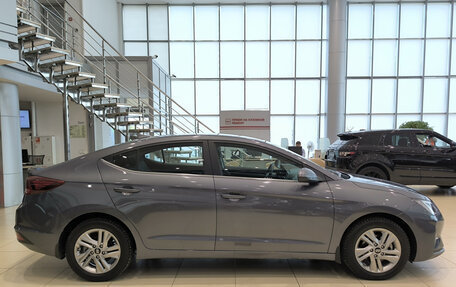 Hyundai Elantra VI рестайлинг, 2019 год, 1 799 000 рублей, 8 фотография