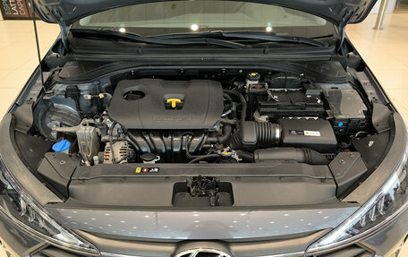 Hyundai Elantra VI рестайлинг, 2019 год, 1 799 000 рублей, 13 фотография