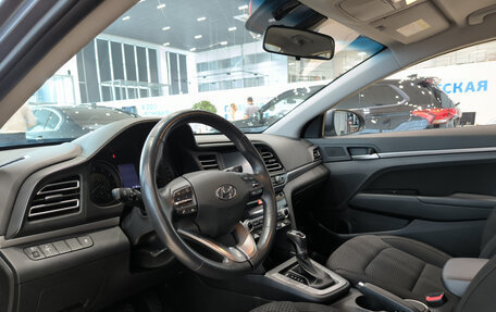 Hyundai Elantra VI рестайлинг, 2019 год, 1 799 000 рублей, 20 фотография