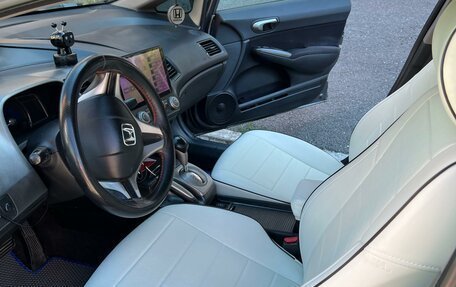 Honda Civic VIII, 2010 год, 680 000 рублей, 2 фотография