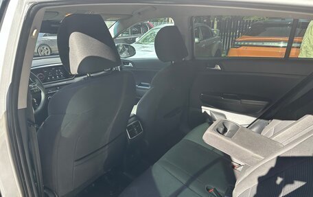 KIA Sportage IV рестайлинг, 2018 год, 1 900 000 рублей, 11 фотография