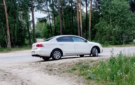 Volkswagen Passat B7, 2013 год, 900 000 рублей, 2 фотография