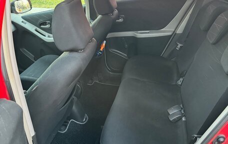 Toyota Yaris III рестайлинг, 2007 год, 695 000 рублей, 3 фотография