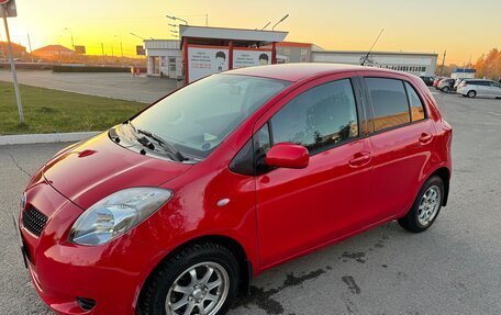 Toyota Yaris III рестайлинг, 2007 год, 695 000 рублей, 8 фотография
