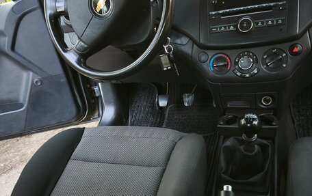 Chevrolet Aveo III, 2010 год, 445 000 рублей, 7 фотография