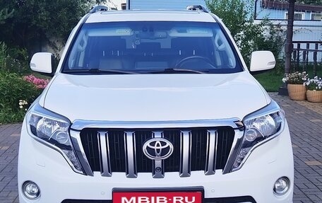 Toyota Land Cruiser Prado 150 рестайлинг 2, 2015 год, 3 850 000 рублей, 4 фотография