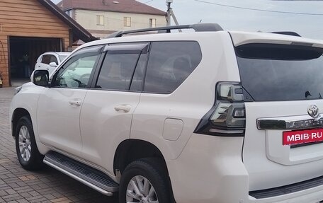 Toyota Land Cruiser Prado 150 рестайлинг 2, 2015 год, 3 850 000 рублей, 11 фотография