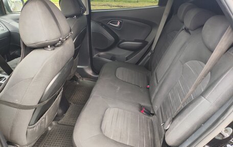 Hyundai ix35 I рестайлинг, 2014 год, 1 300 000 рублей, 11 фотография