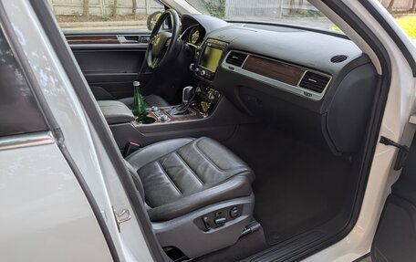 Volkswagen Touareg III, 2015 год, 2 650 000 рублей, 6 фотография